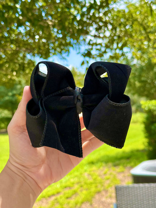 Black Velvet Bow