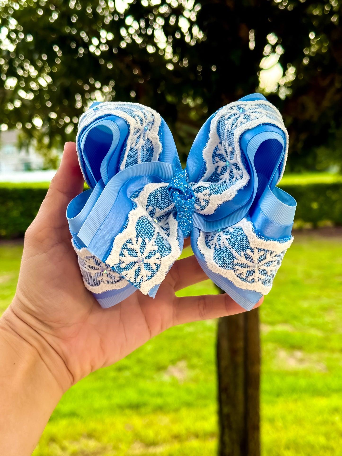 Frozen Friends Hazel & Honey Collab Boutique Bow