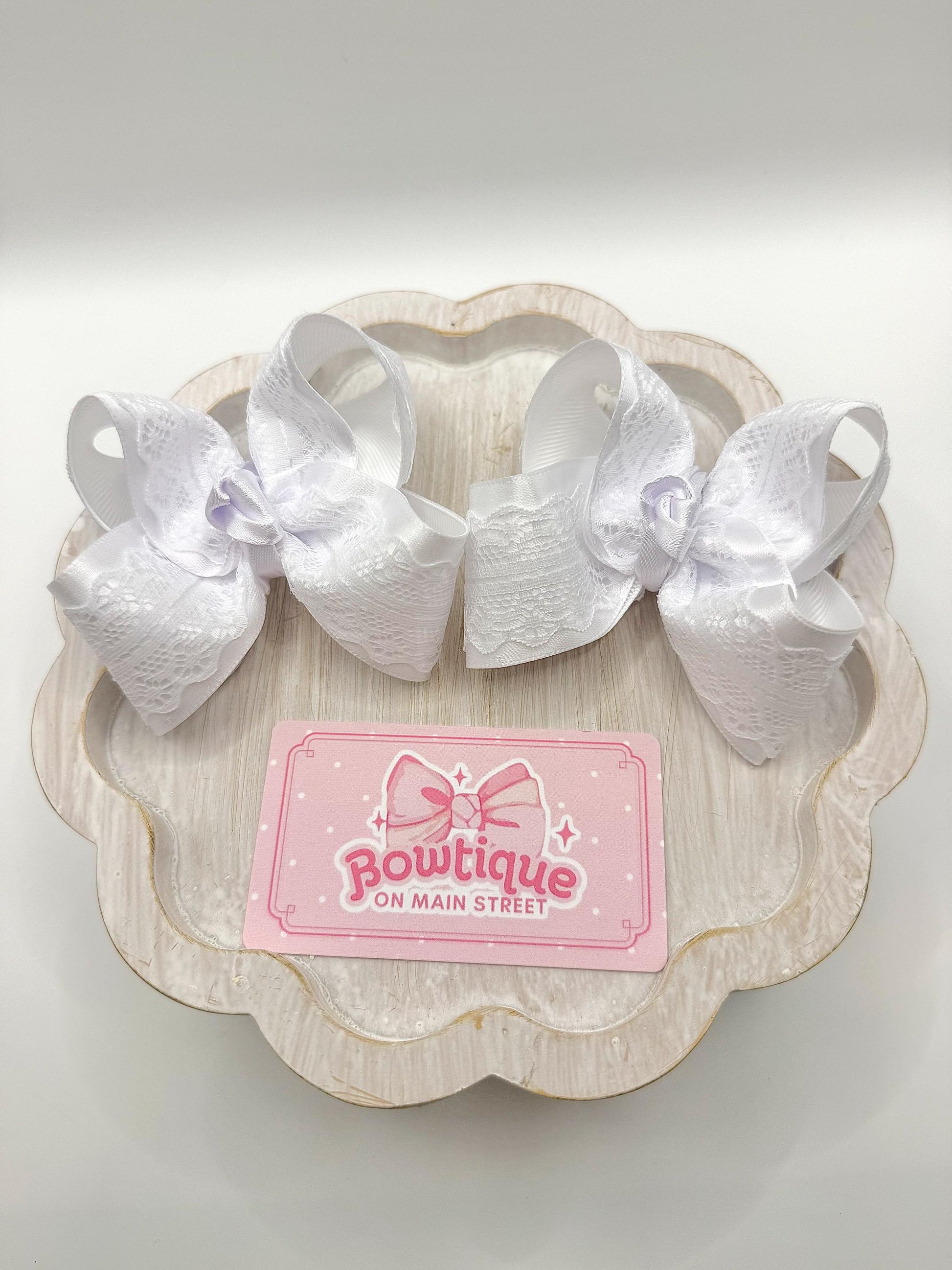 White Lace Micro Piggie Set Boutique Bows