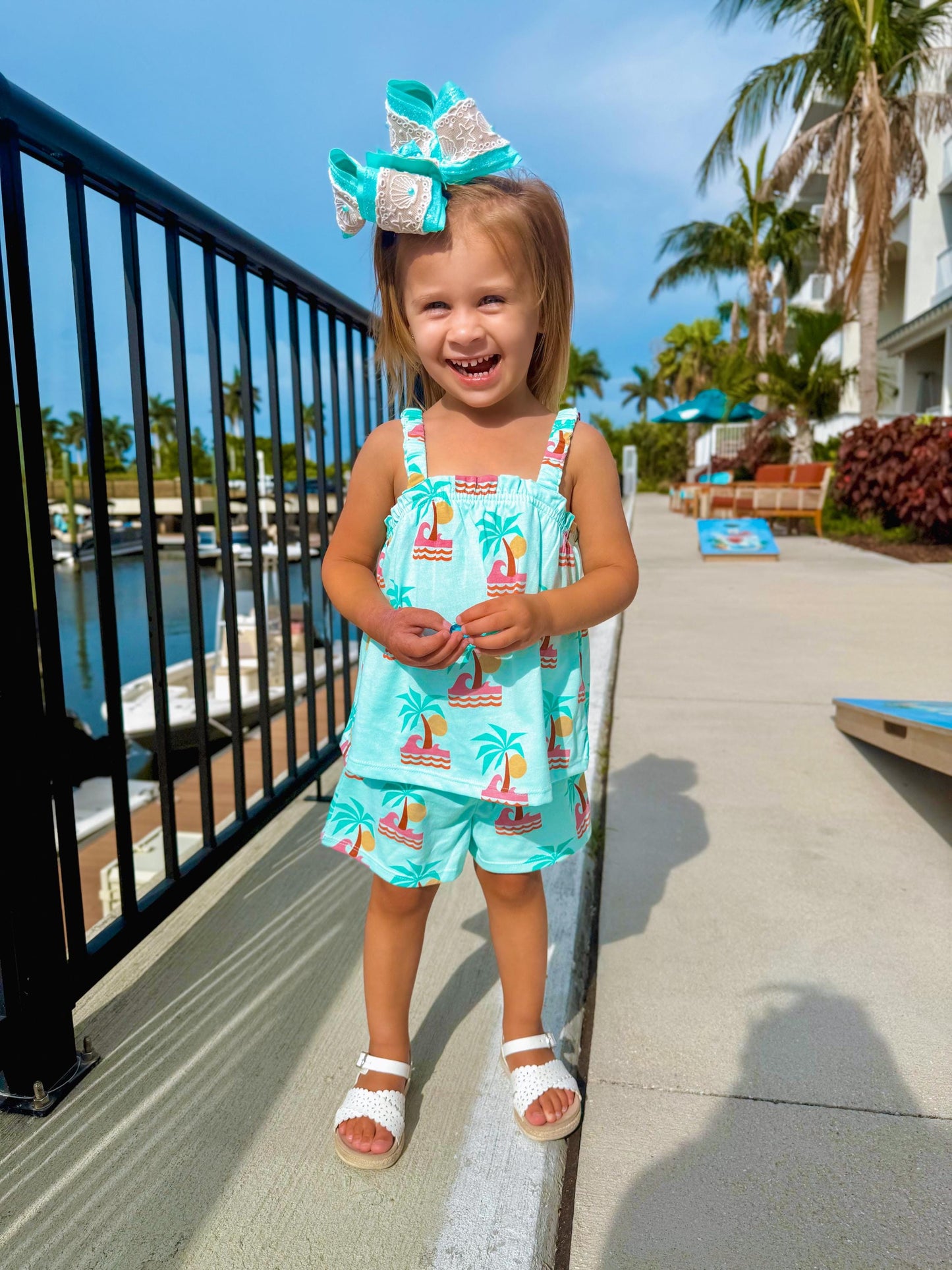 Shell Seashell Beach Lace Boutique Style Bow