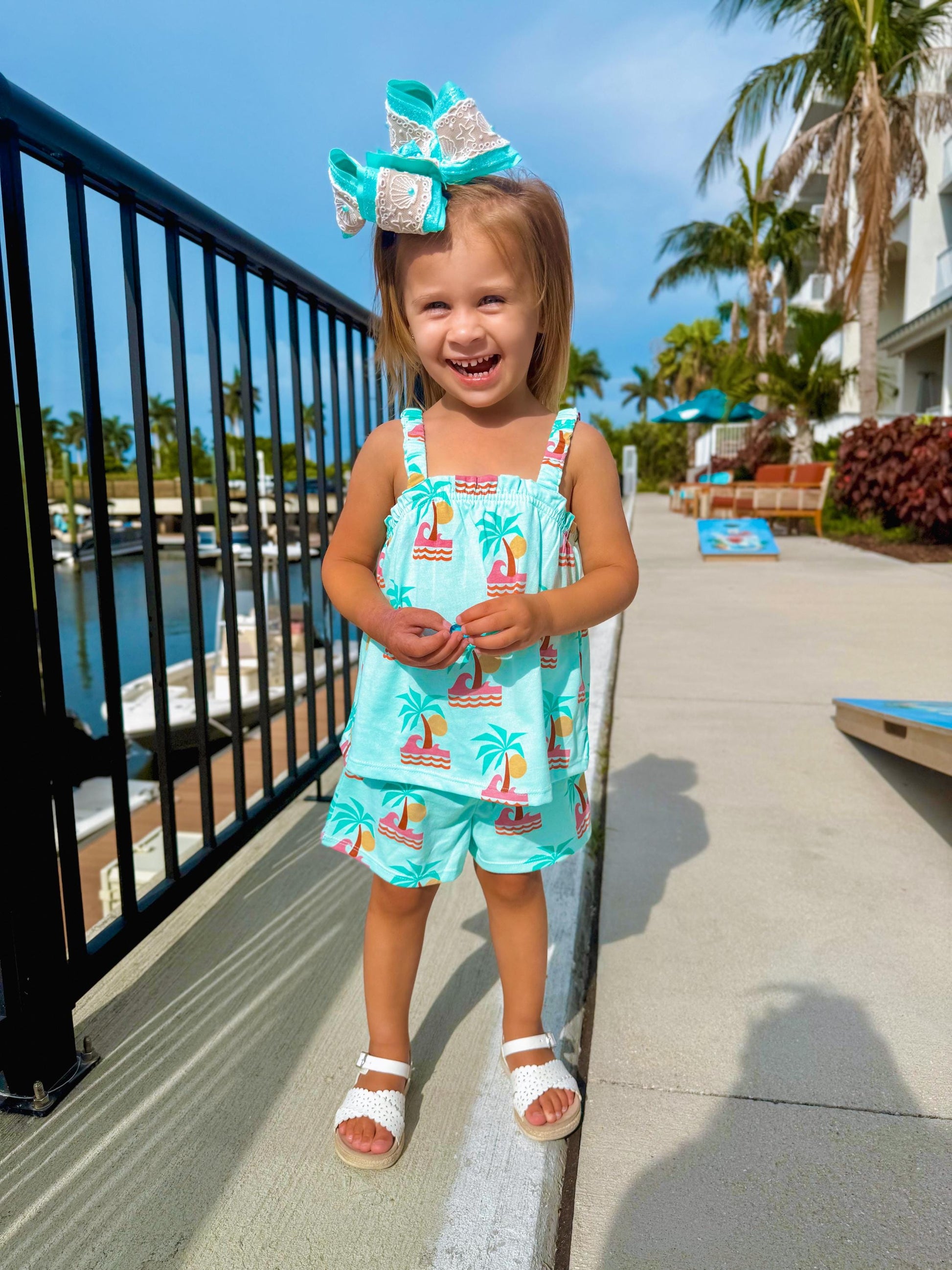 Shell Seashell Beach Lace Boutique Style Bow